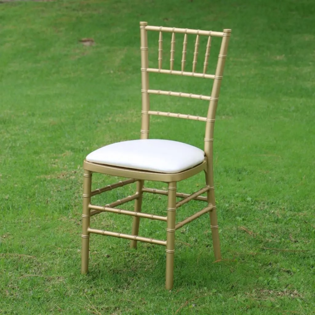 Gold Chiavari Chair with Ivory Cushion
